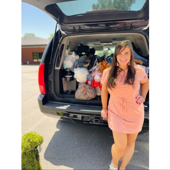 Meet your Posher - Picture 9 of 10